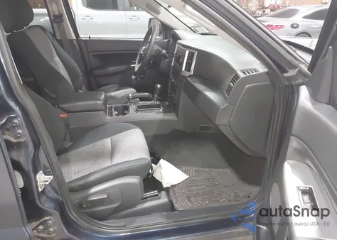 2009 Jeep Grand Cherokee Laredo z USA, uszkodzony, nr VIN 1J8GR48K79C514434